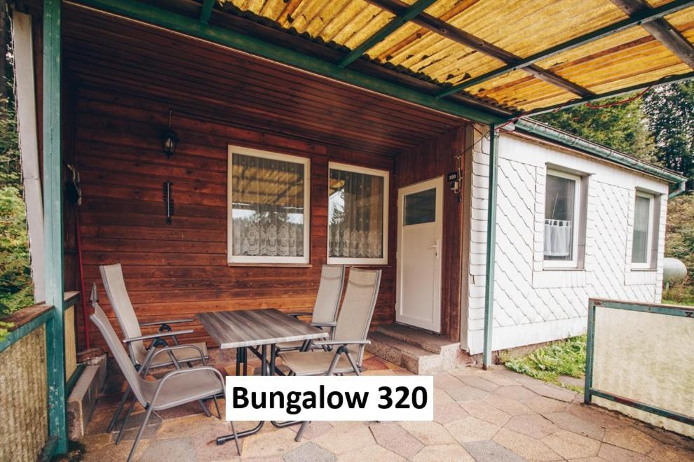 Ferienhaeuser & Bungalows - Naturcamp Meyersgrund Im Thueringer Wald Ilmenau Rom bilde